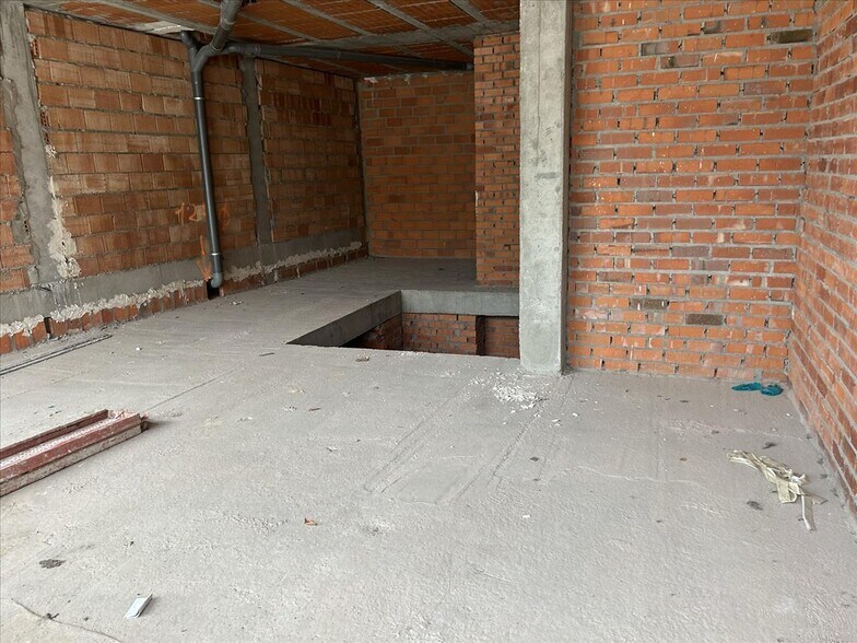 Retail in Torre de Peñafiel for sale - Building Photo - Image 3 of 9