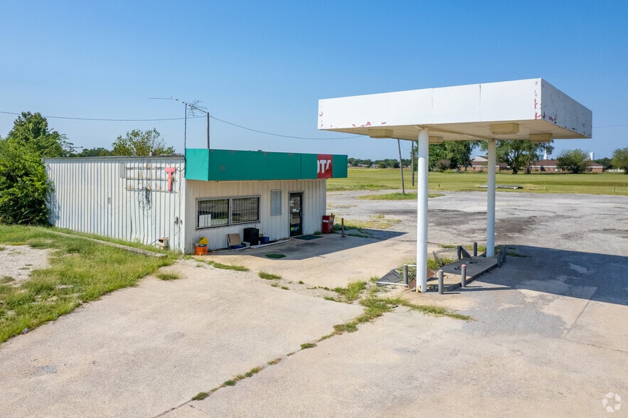 8380 State Highway 39, Lexington, OK 73051