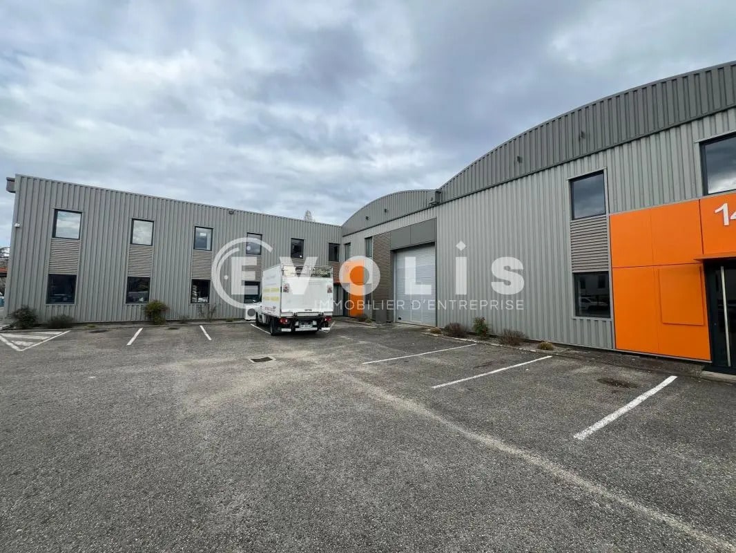 1-13 Chemin De L'Industrie, Dardilly for lease Building Photo- Image 1 of 8