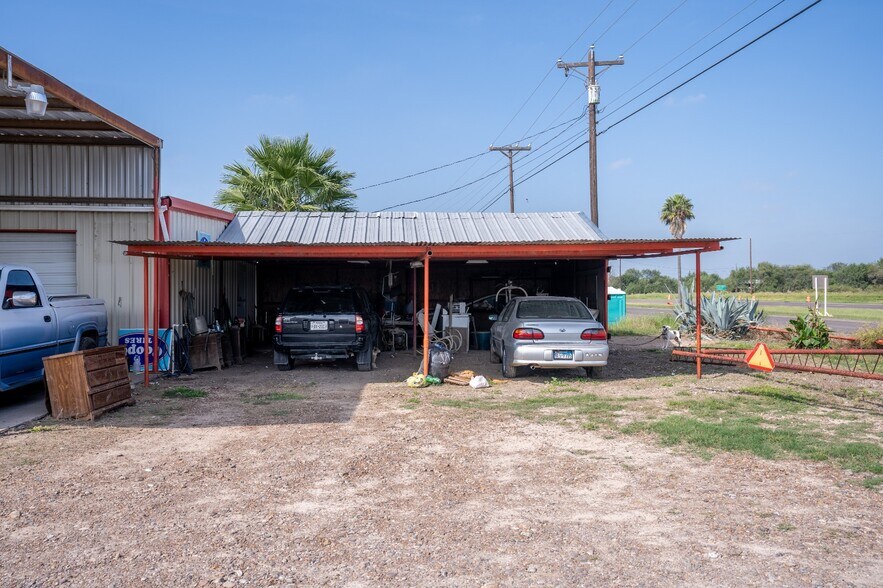 914 E Expressway 83, Sullivan City, TX for sale - Primary Photo - Image 1 of 1
