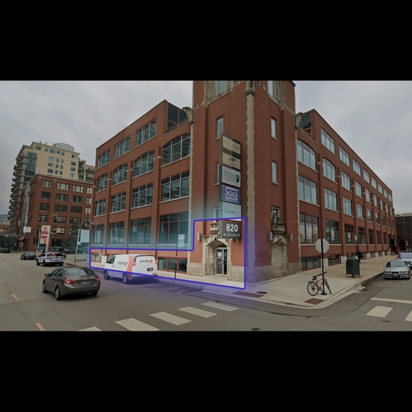 820 N Orleans St, Chicago, IL for lease - Building Photo - Image 1 of 12