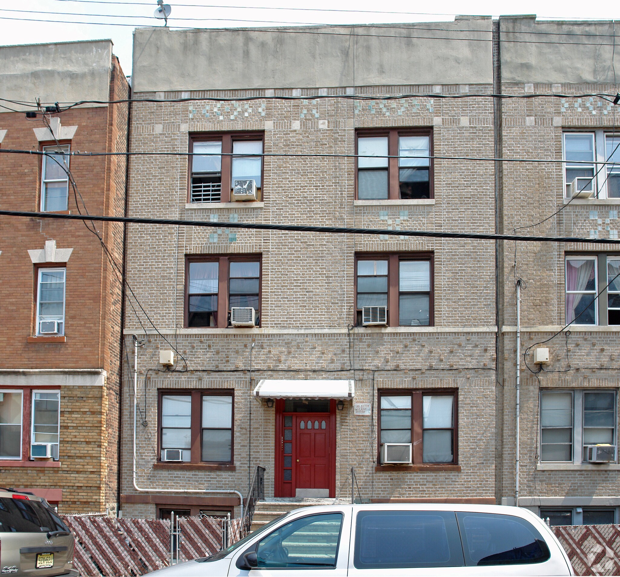 322 56th St, West New York, NJ for sale Building Photo- Image 1 of 1