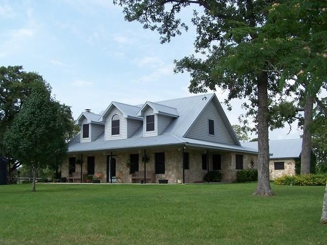1391 Private Road 1063, Paige, TX for sale Primary Photo- Image 1 of 1