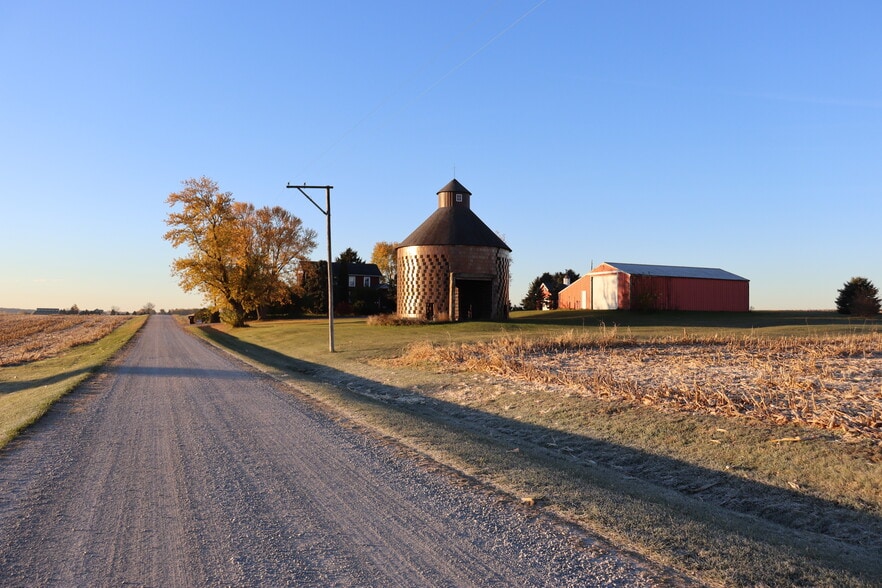 10210 N 16750E Rd, Grant Park, IL for sale - Building Photo - Image 2 of 9