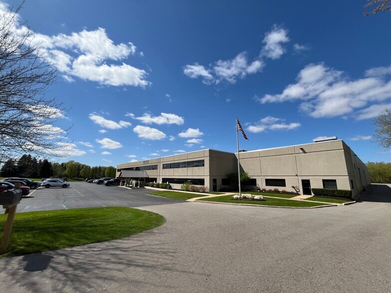 4315 3 Mile Rd NW, Grand Rapids, MI for sale - Building Photo - Image 1 of 1