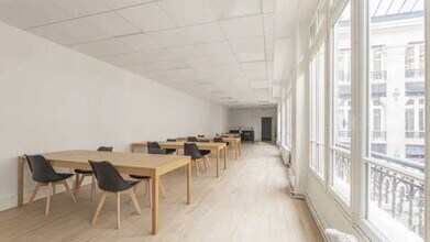 23 Rue Du Mail, Paris for lease Interior Photo- Image 2 of 6
