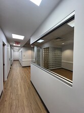 21008 Northern Blvd, Bayside, NY for lease Interior Photo- Image 2 of 8