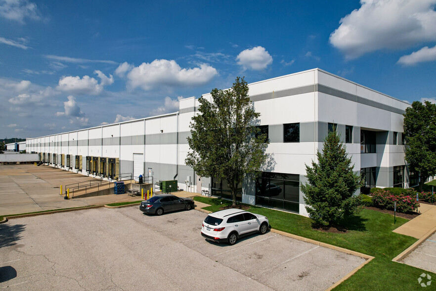 2091-2099 Corporate 44 Dr, Fenton, MO for lease - Primary Photo - Image 1 of 6