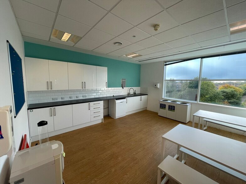 Cowley Rd, Cambridge for lease - Building Photo - Image 2 of 4