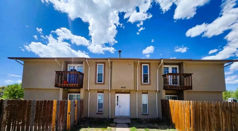 Inland Sea Portfolio - Loomis portfolio of 3 properties for sale on LoopNet.com - Building Photo - Image 2 of 80