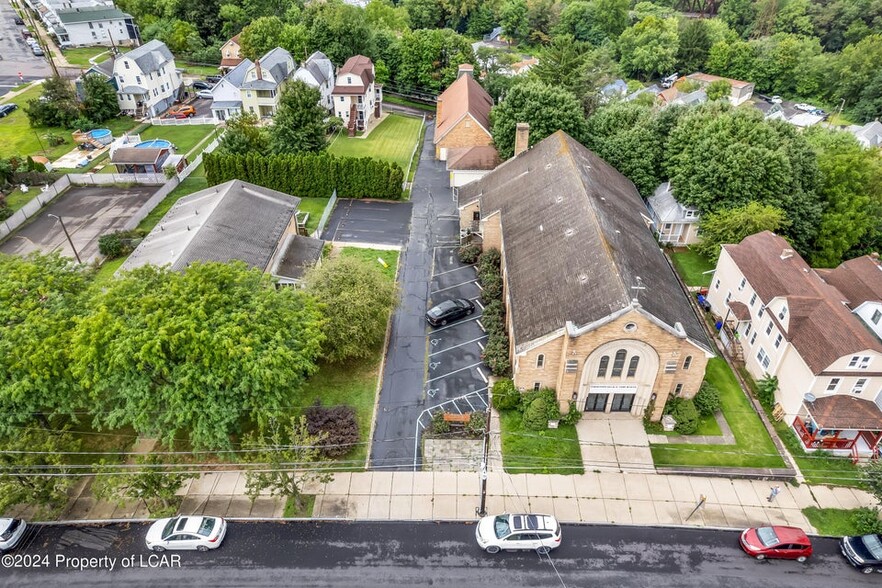 668 N Main St, Wilkes Barre, PA for sale - Building Photo - Image 3 of 42