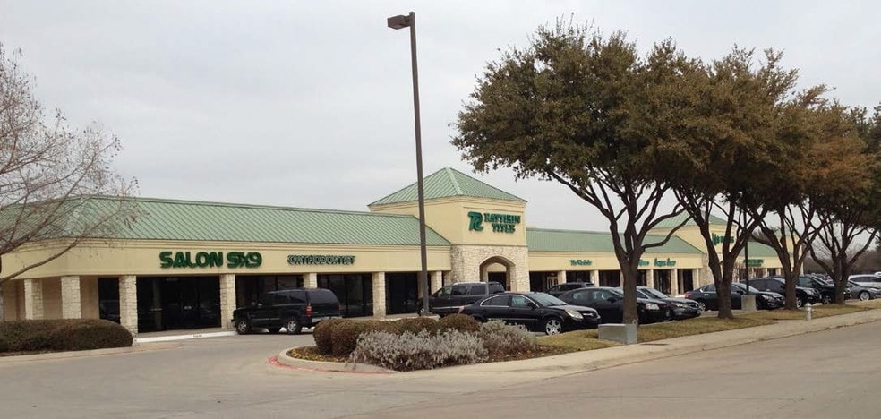 4500-4548 Hartwood Dr, Fort Worth, TX for lease - Building Photo - Image 2 of 4