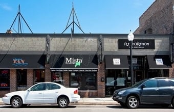 Andersonville Retail Portfolio portfolio of 2 properties for sale on LoopNet.com - Primary Photo - Image 2 of 10