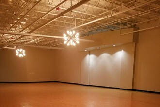 1886 Buchholzer Blvd, Akron, OH for lease Interior Photo- Image 1 of 5