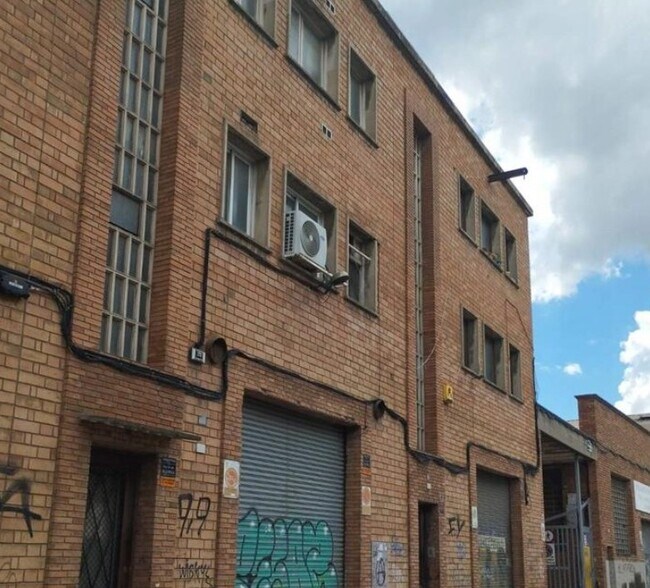 Industrial in L'Hospitalet de Llobregat, Barcelona for sale - Building Photo - Image 3 of 9