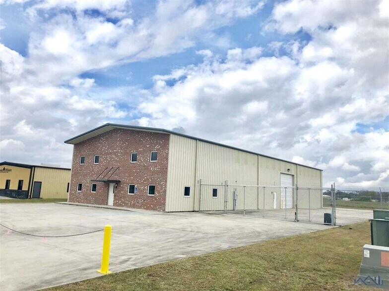 385 Technology Ln, Gray, LA for sale - Primary Photo - Image 1 of 1