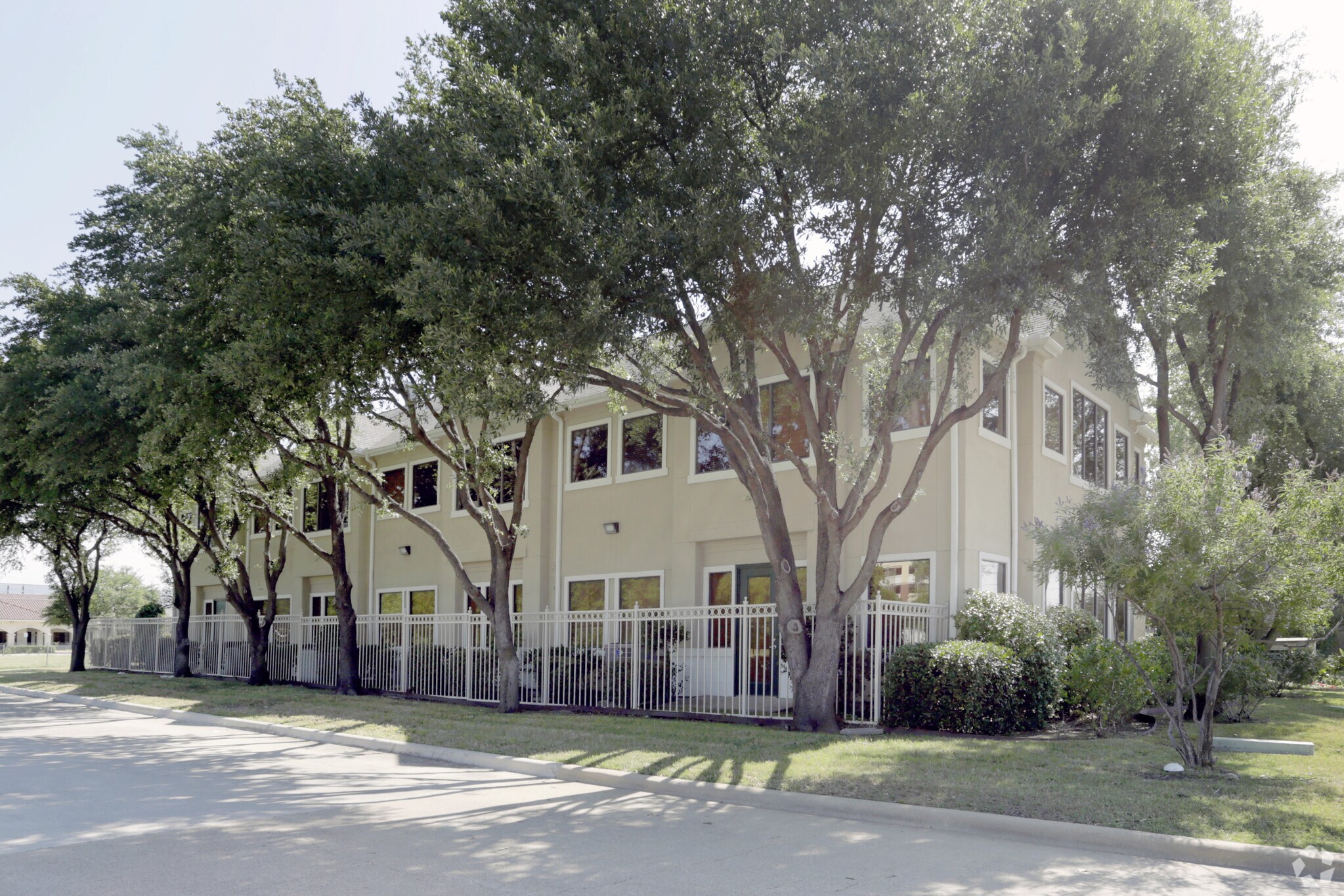 5421 Alpha Rd, Dallas, TX 75240 Alpha Road Office Bldg