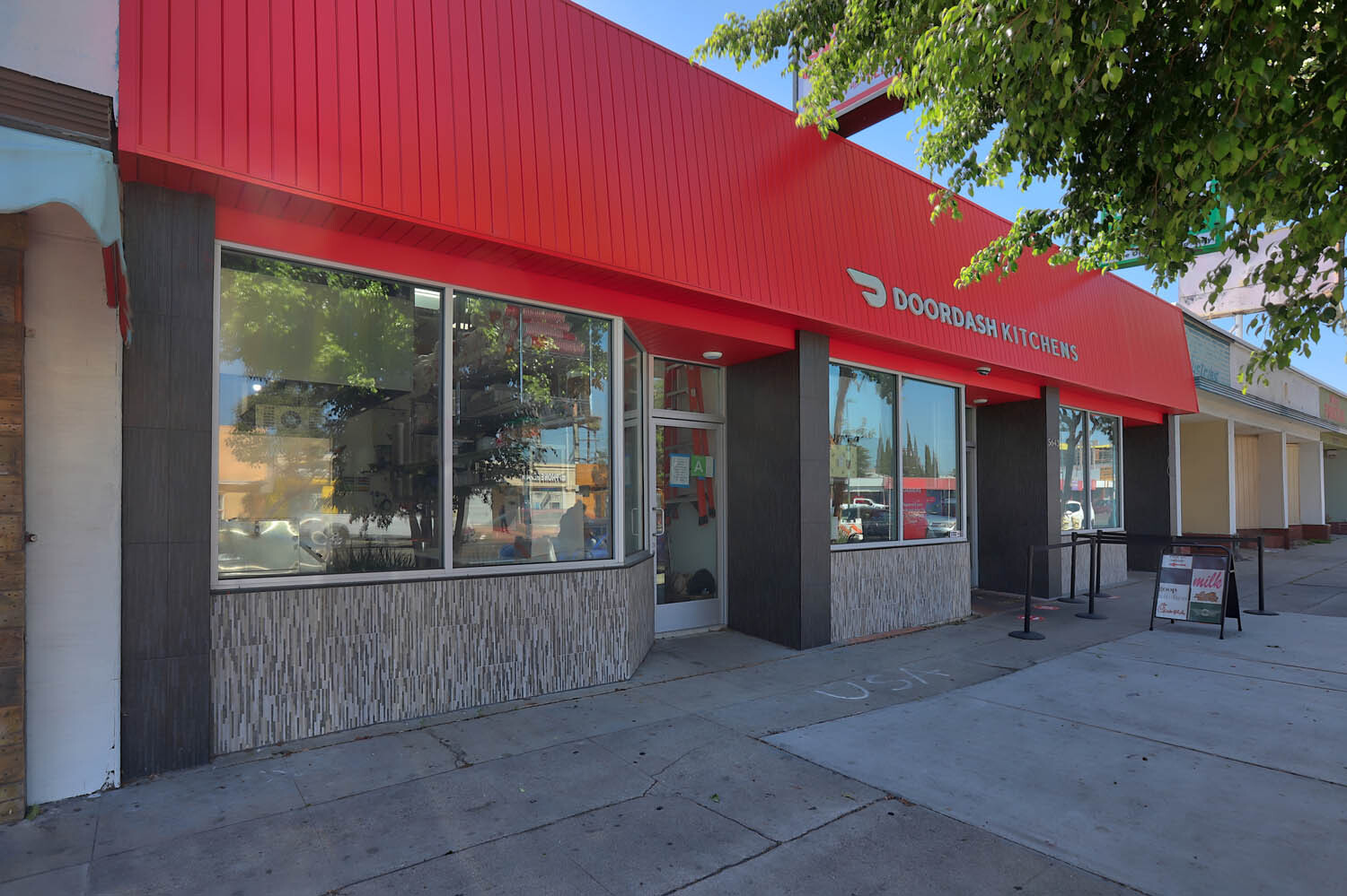 5641-5645 Lankershim Blvd, North Hollywood, CA for sale Building Photo- Image 1 of 1