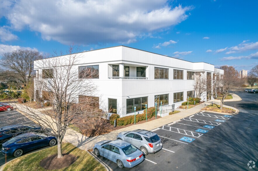 15010 Broschart Rd, Rockville, MD for lease - Building Photo - Image 1 of 17