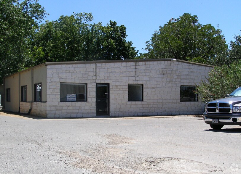 117 W Loop 150, Bastrop, TX for sale - Building Photo - Image 3 of 3
