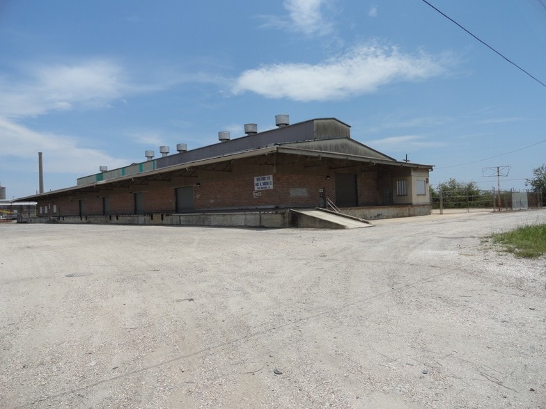1830 Kentucky St, New Orleans, LA for lease - Primary Photo - Image 1 of 4