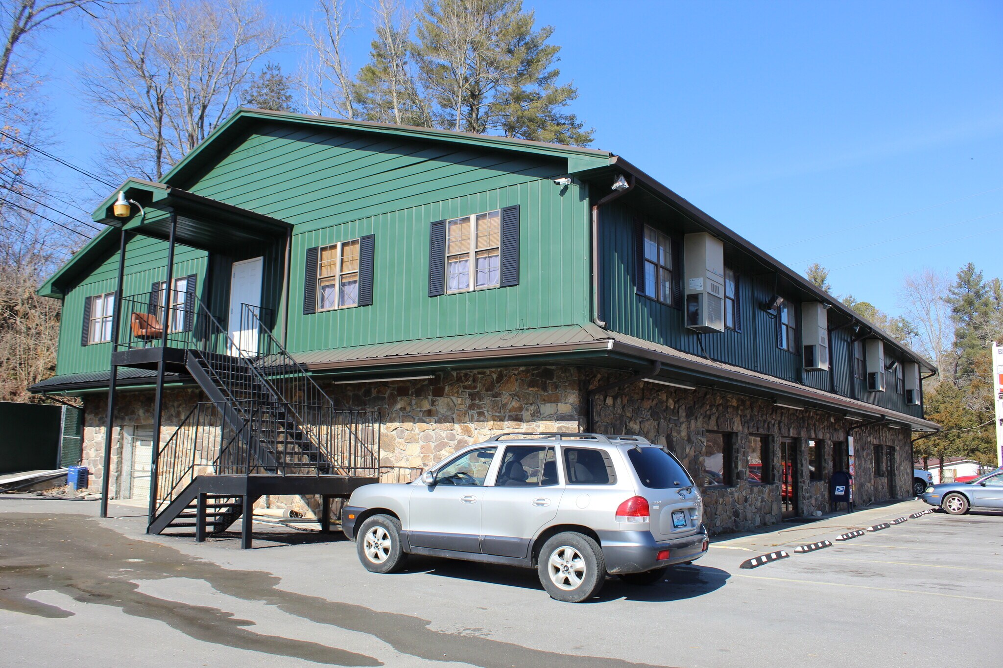 1311 25th, Middlesboro, KY for sale Primary Photo- Image 1 of 1