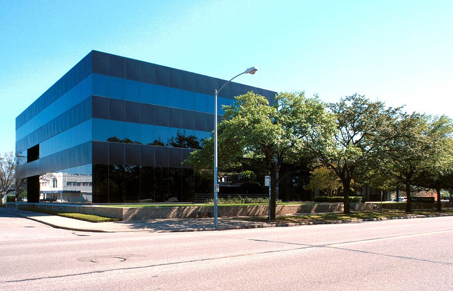 5115 Main St, Houston, TX for sale - Building Photo - Image 3 of 8