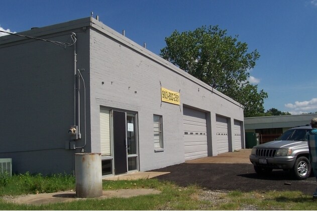 1305 N Sam Rayburn Fwy, Sherman, TX for sale Primary Photo- Image 1 of 1