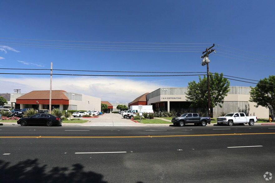 1365 N Johnson Ave, El Cajon, CA for lease - Primary Photo - Image 1 of 2
