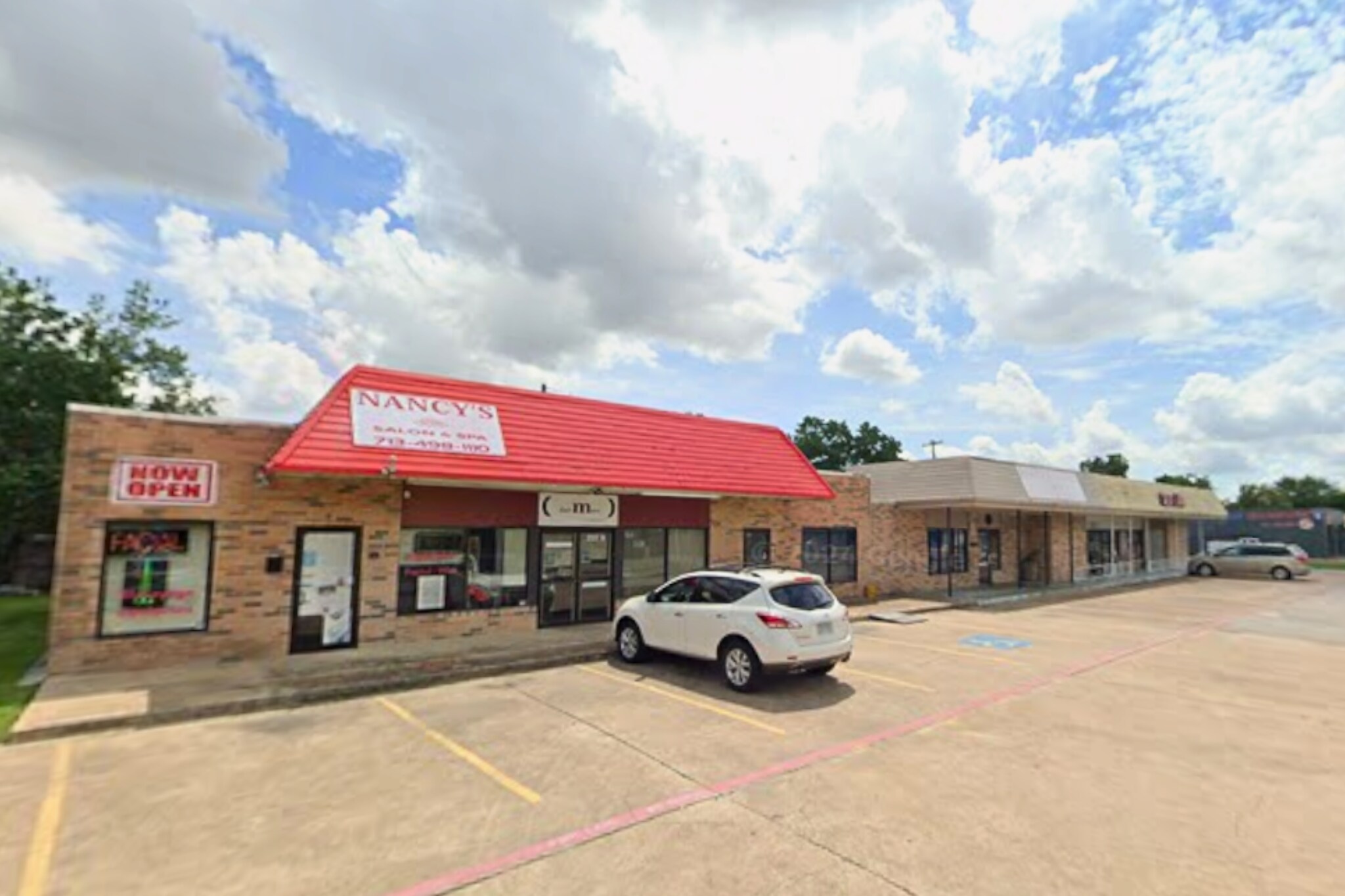 2517-2519 Strawberry Rd, Pasadena, TX for lease Building Photo- Image 1 of 5