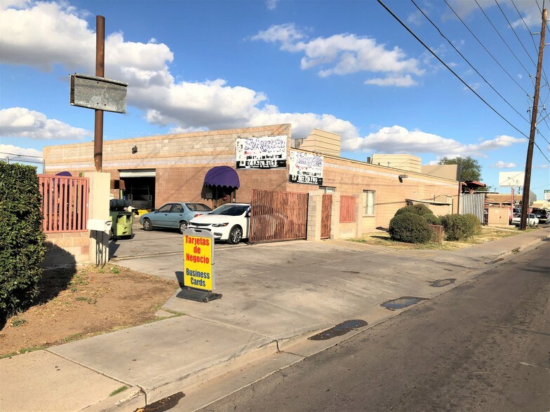 3048 W Mcdowell Rd, Phoenix, AZ 85009