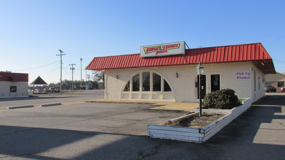 1703 N Broadway St, Poteau, OK for sale - Building Photo - Image 1 of 1