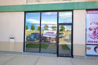 1663 Lincoln Way, Clinton, IA for lease Building Photo- Image 1 of 12