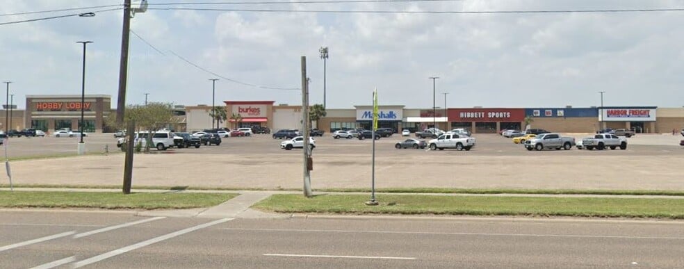 2405 S Brahma Blvd, Kingsville, TX for lease - Building Photo - Image 3 of 5