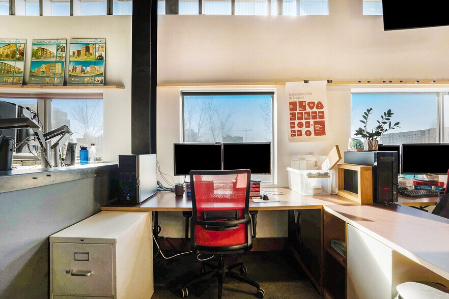 3457 Ringsby Ct, Denver, CO for lease - Interior Photo - Image 2 of 24