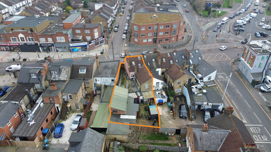 252-254 St. Albans Rd, Watford, HRT - aerial  map view