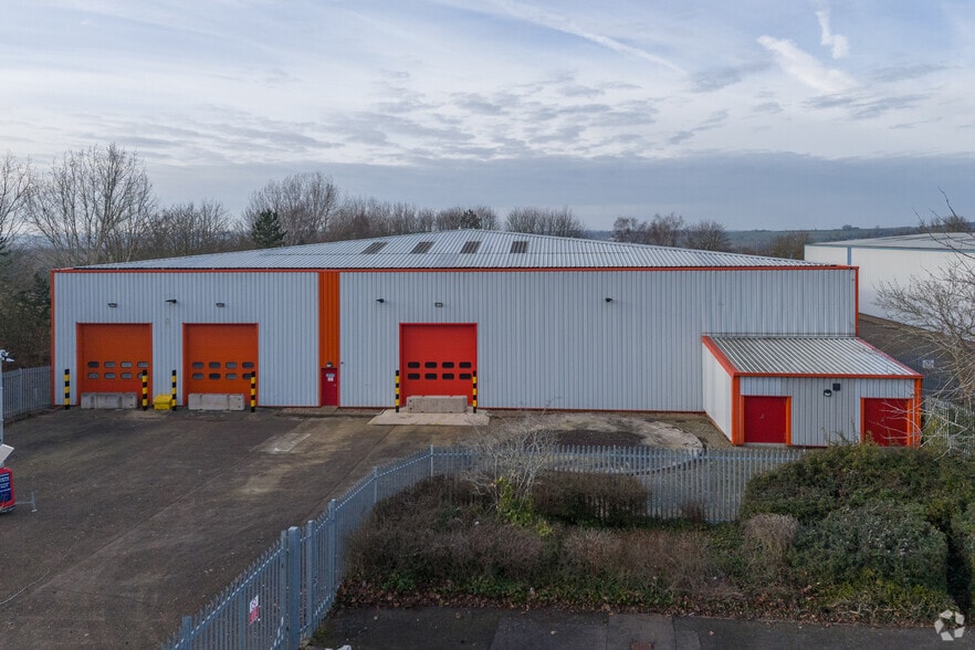 Shipton Way, Rushden for lease - Building Photo - Image 2 of 7