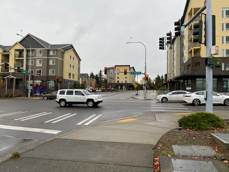 1045 S 320th St, Federal Way, WA for lease - Building Photo - Image 3 of 18