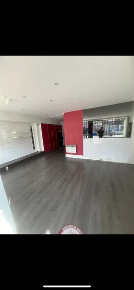 Retail in Saint-Maur-des-Fossés for lease - Interior Photo - Image 2 of 6