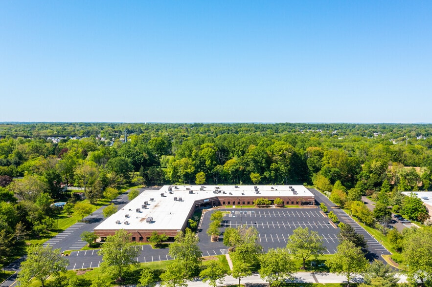 500 Enterprise Dr, Horsham Township, PA for lease - Aerial - Image 2 of 4