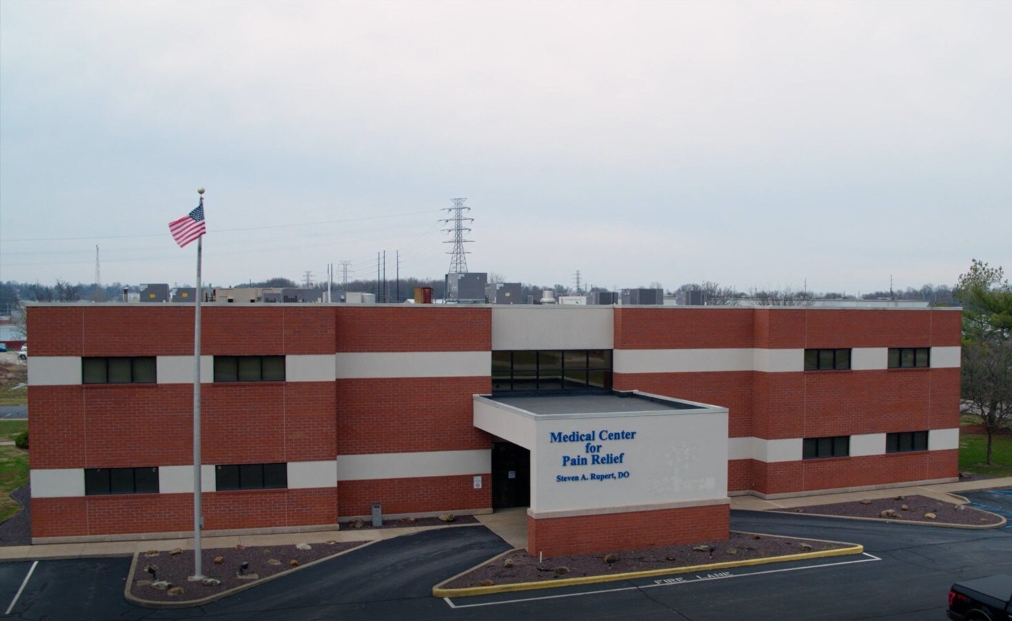 2330 Lynch Rd, Evansville, IN 47711