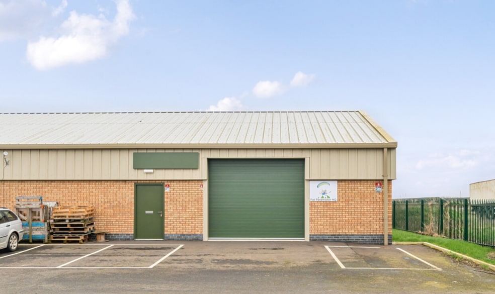 Mere Rd, Branston for lease - Building Photo - Image 2 of 10