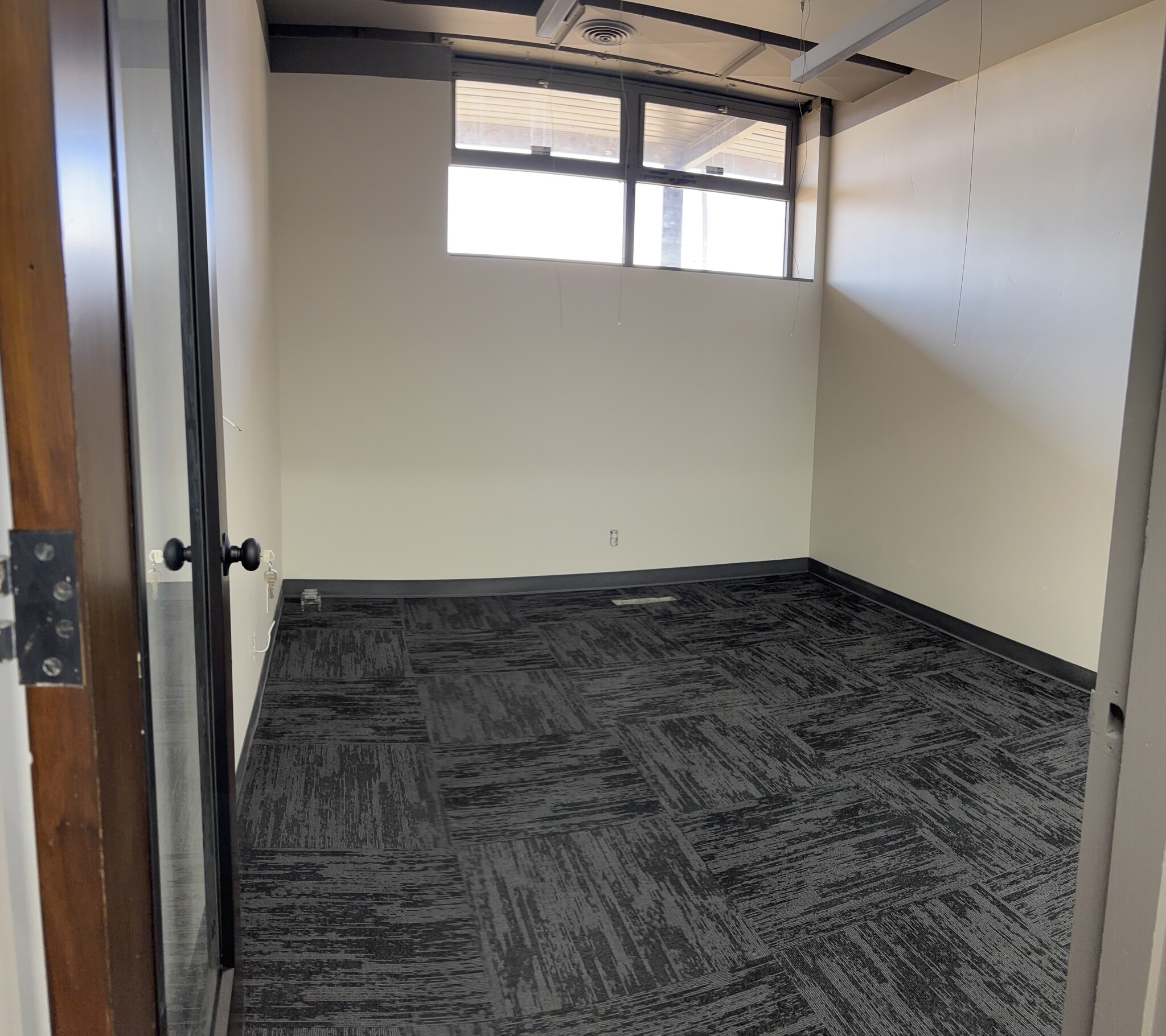 115 N Geneva Rd, Vineyard, UT for lease Building Photo- Image 1 of 1