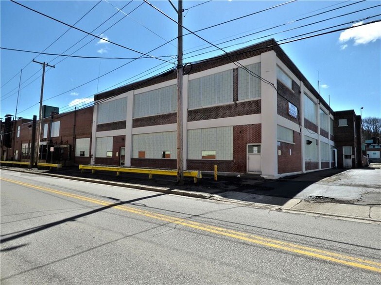 1088-1132 Allen St, Jamestown, NY for sale - Primary Photo - Image 1 of 1