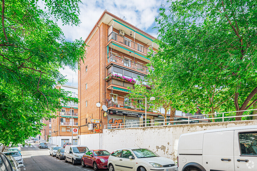 Multifamily in Madrid, Madrid for sale - Primary Photo - Image 1 of 2