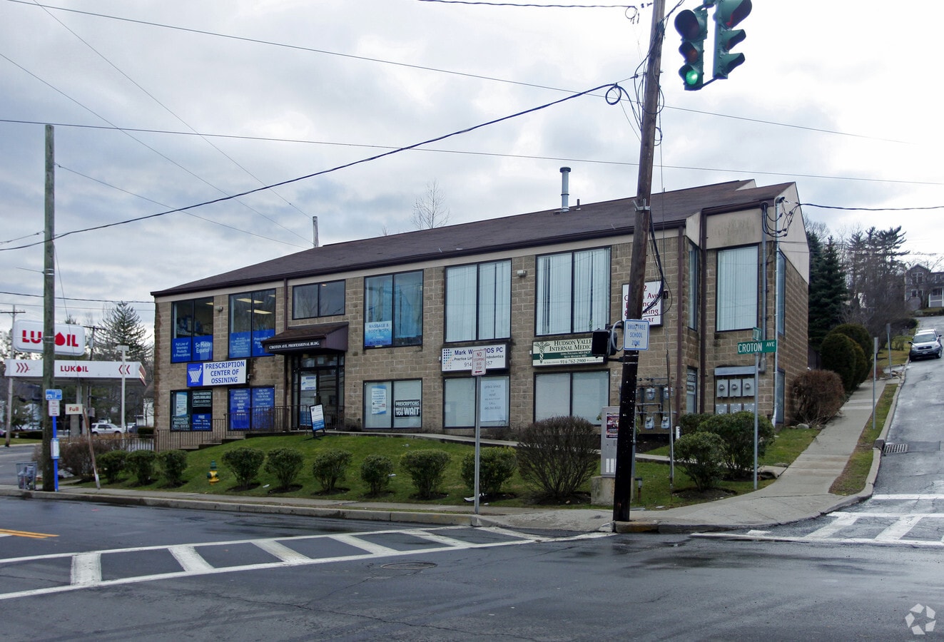 162 Croton Ave, Ossining, NY 10562