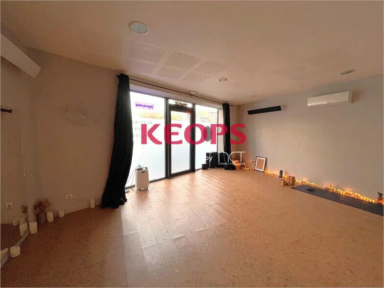 Retail in Toulouse for sale - Interior Photo - Image 1 of 5