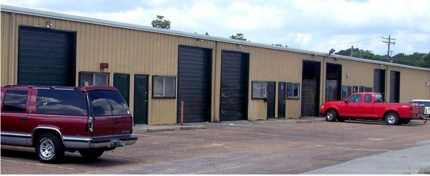 7752 Hammerly Blvd, Houston, TX for lease - Building Photo - Image 3 of 7