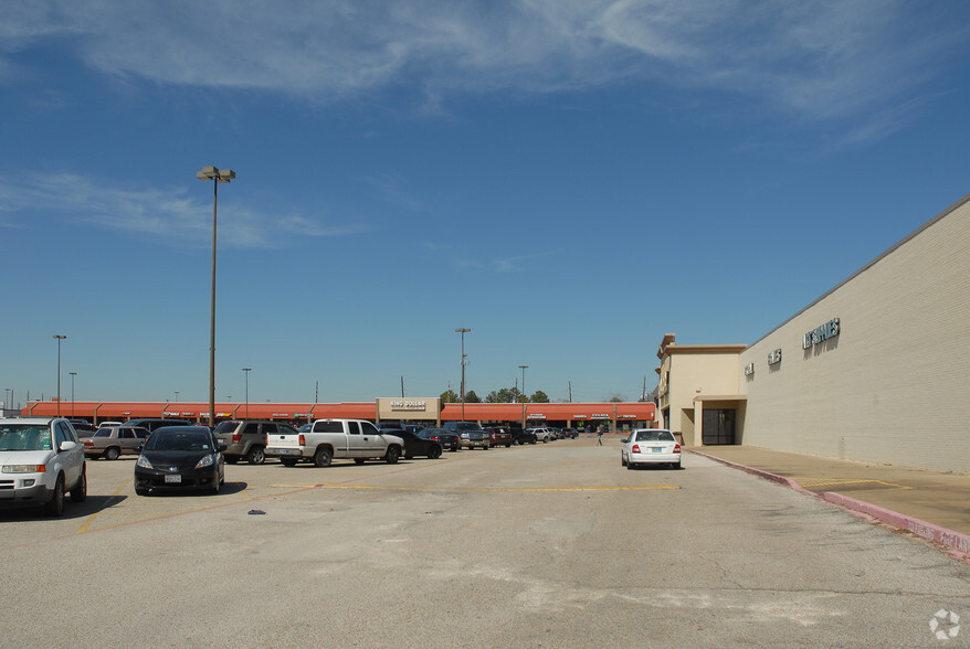 27706-27754 State Highway 249, Tomball, TX for lease - Building Photo - Image 1 of 8