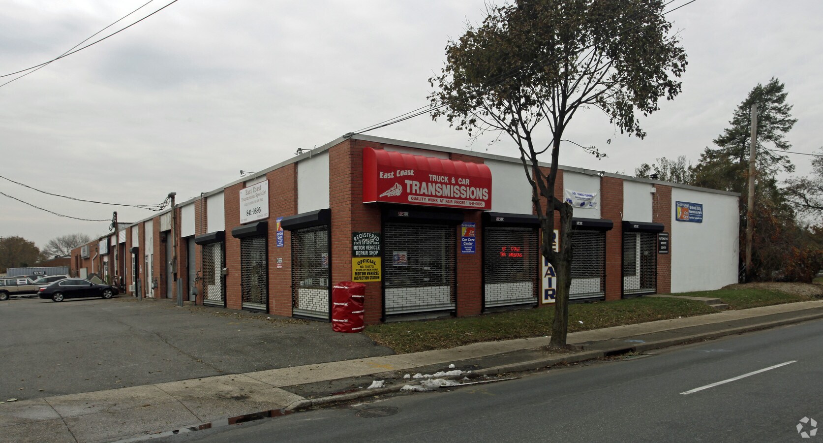 1015 Wellwood Ave, North Lindenhurst, NY 11757